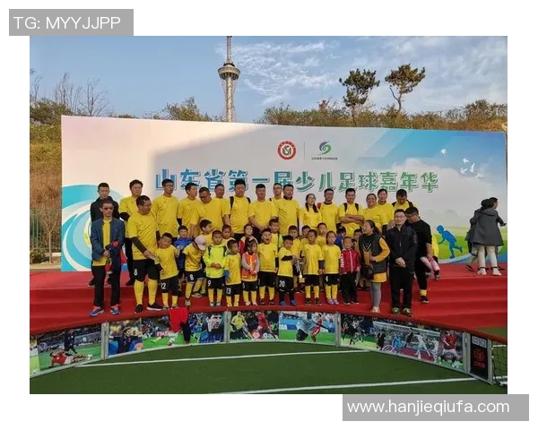 玉溪足球球星闪耀绿茵赛场助力家乡体育事业全面发展 玉溪足球球星闪耀绿茵赛场助力家乡体育事业全面发展